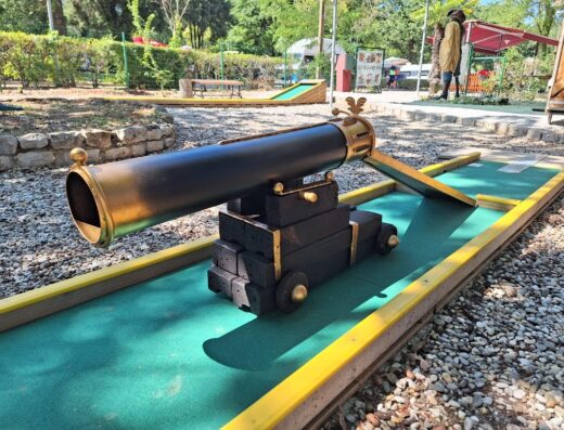 Pirate Golf