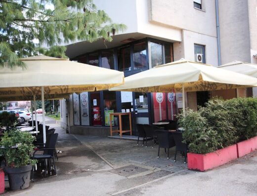 Raspjevane kokoši caffe bar