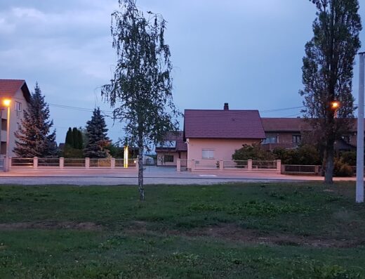 Škola stranih jezika Lukavec