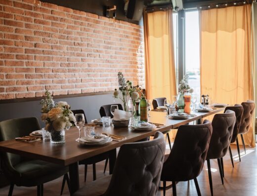 THE PLACE – restaurant & bar